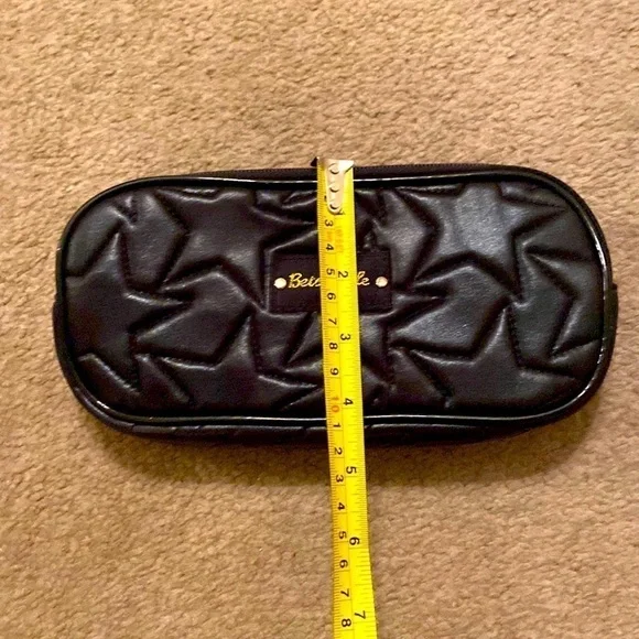 EUC Betsey Johnson  Besteyville, Black, Star Makeup Bag - Picture 4 of 8